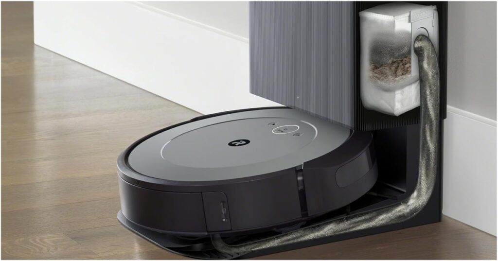 iRobot Roomba i3+ EVO (3550) Self-Emptying Robot Vacuum Review - VakuumKleena